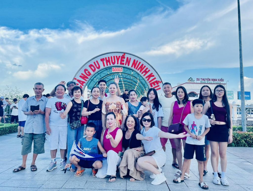 công ty du lịch miền tây gia đình - Hình 3