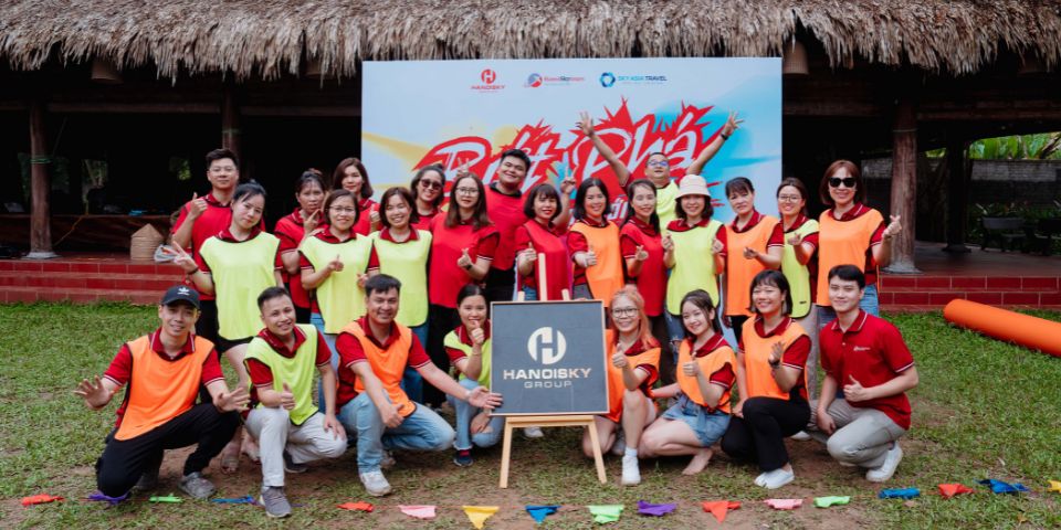 công ty tnhh du lịch và sự kiện bầu trời hà nội - Hình 2