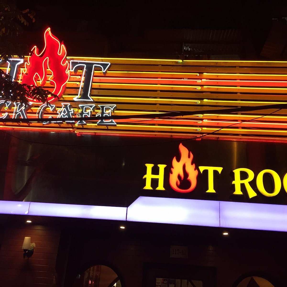 địa chỉ quán ăn hot rock giảng võ - Hình 3