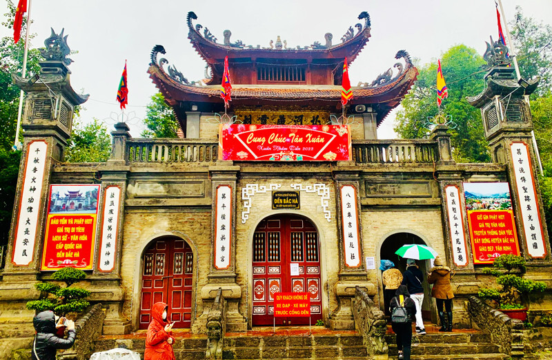 du lịch bắc hà tự túc - Hình 2