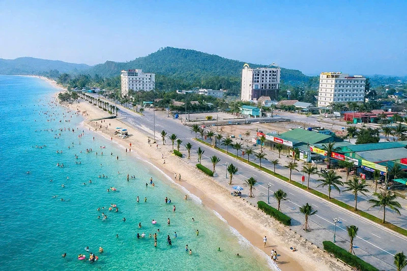 du lịch biển hải hòa - Hình 3