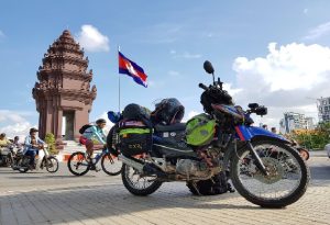 du lịch campuchia bằng xe máy