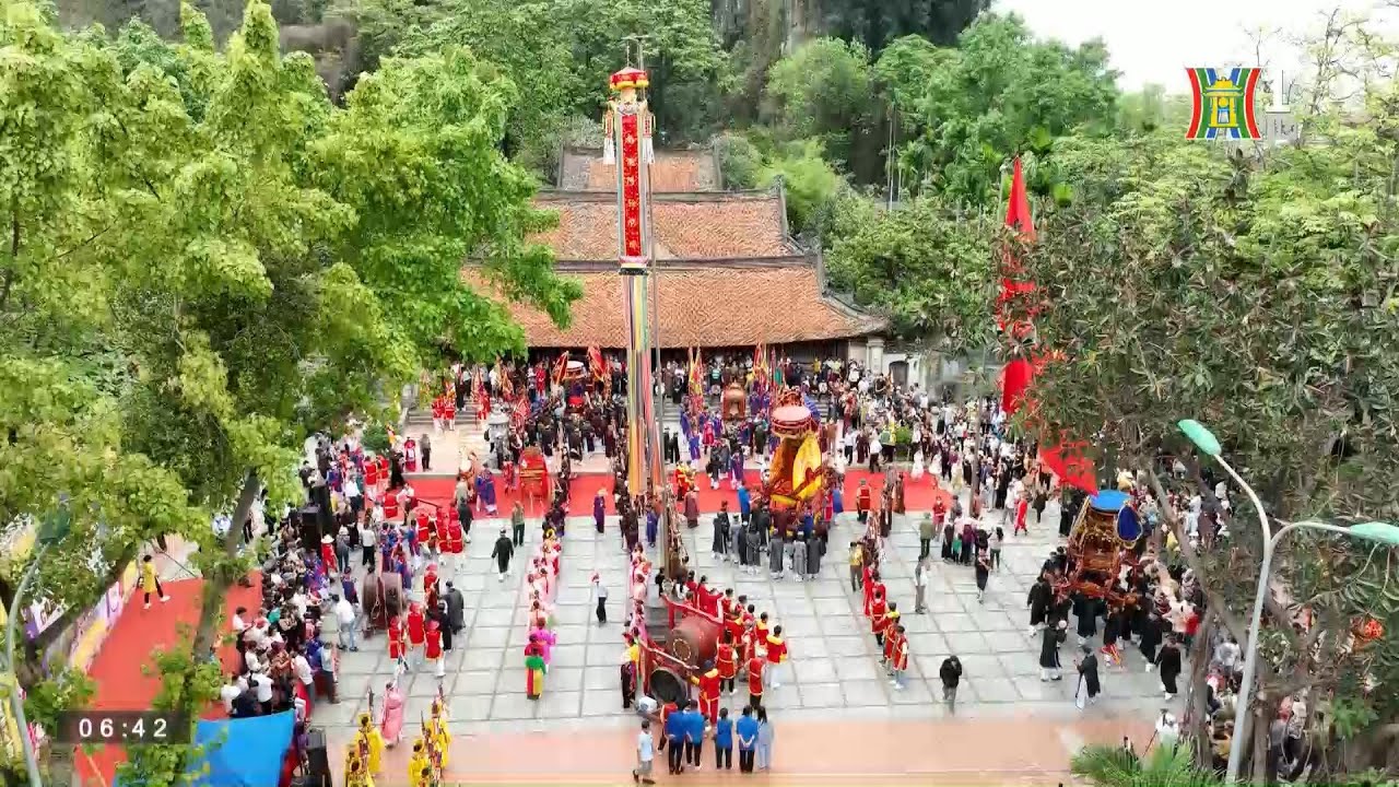 du lịch chùa thầy - Hình 2
