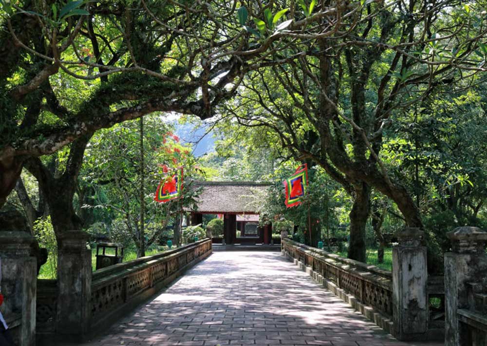 du lịch cố đô hoa lư - Hình 3