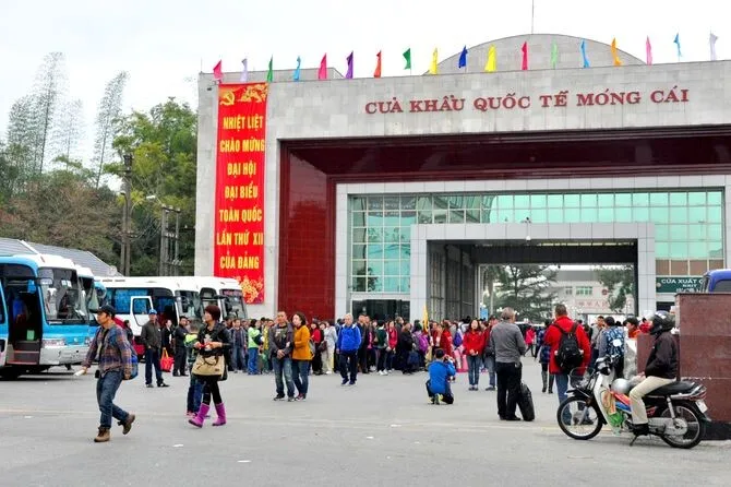 du lịch cửa khẩu móng cái - Hình 3
