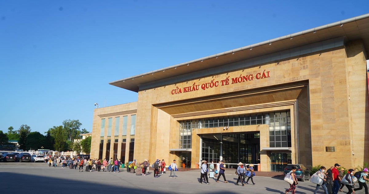 du lịch cửa khẩu móng cái - Hình 1