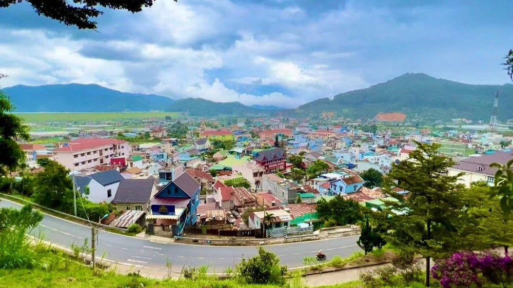 du lịch dran - Hình 3