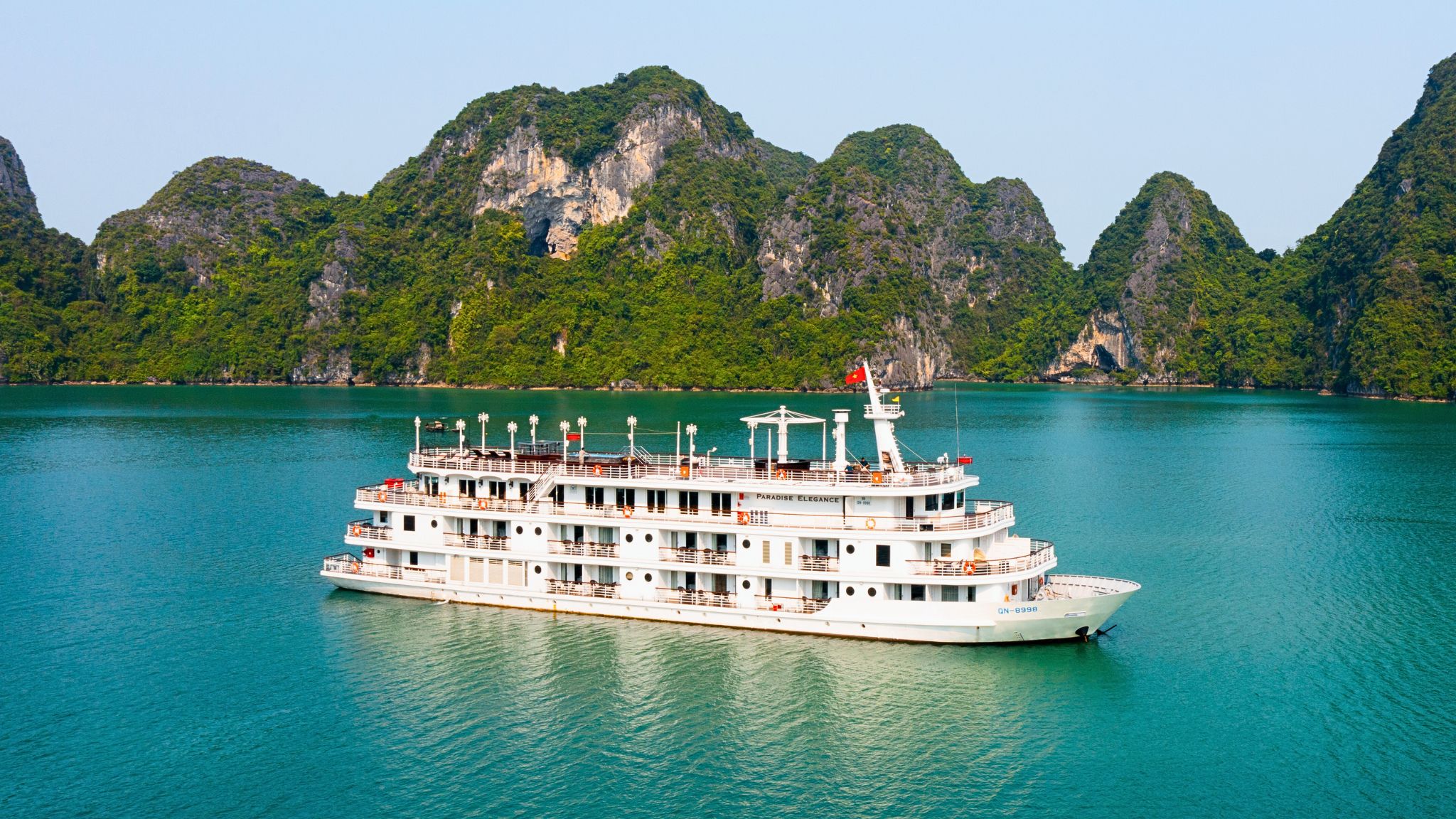 du lịch du thuyền hạ long 2 ngày 1 đêm - Hình 3