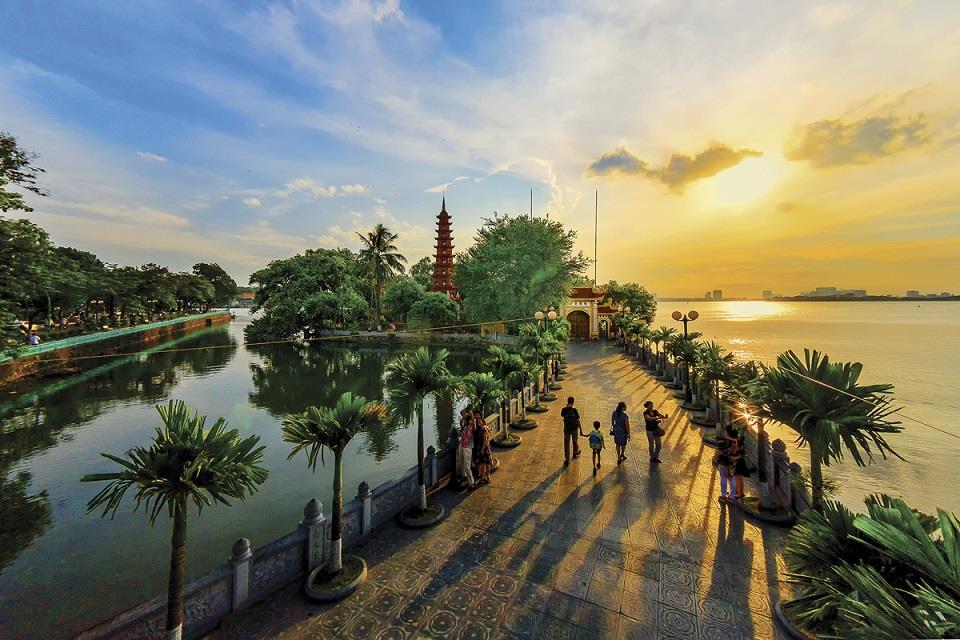 du lịch hồ tây - Hình 3