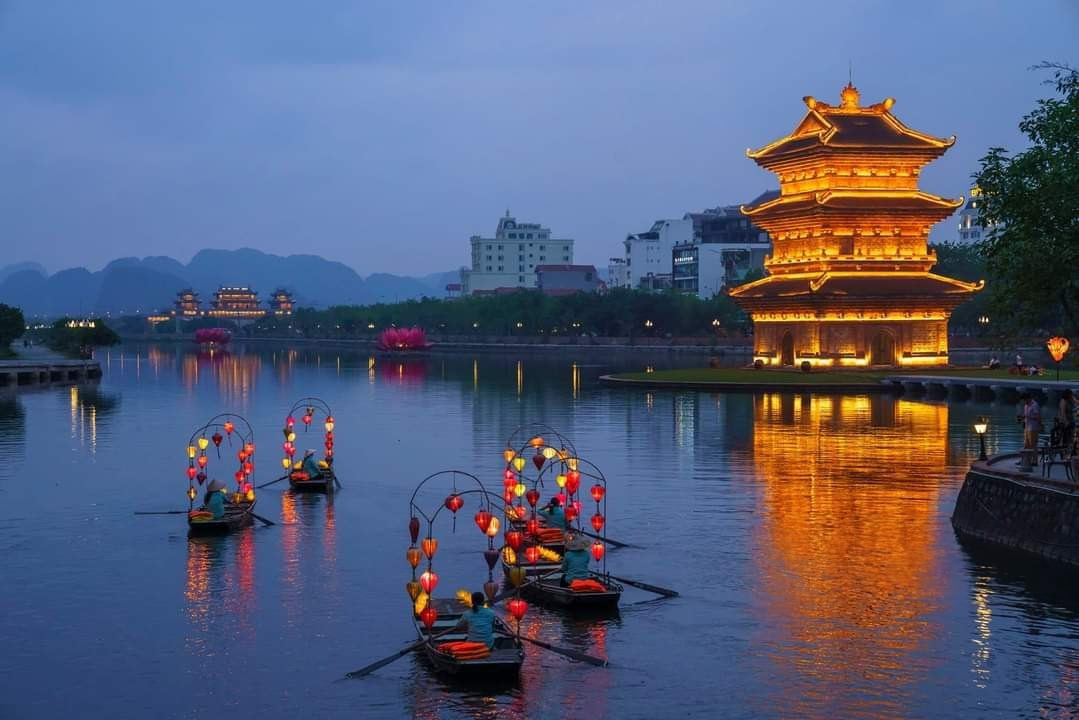 du lịch hoa lư - Hình 2