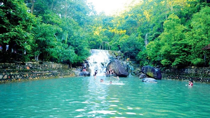 du lịch hoành bồ - Hình 3