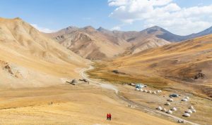 du lịch kyrgyzstan tự túc