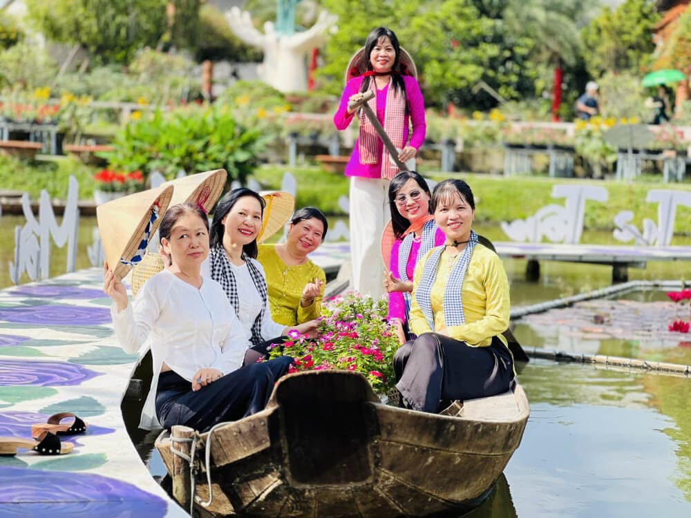 du lịch miền tây tháng 1 - Hình 2