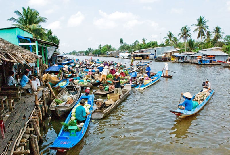 du lịch miệt thứ - Hình 2
