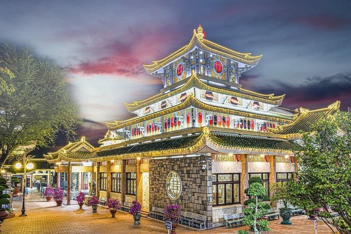 du lịch miếu bà chúa xứ - Hình 3
