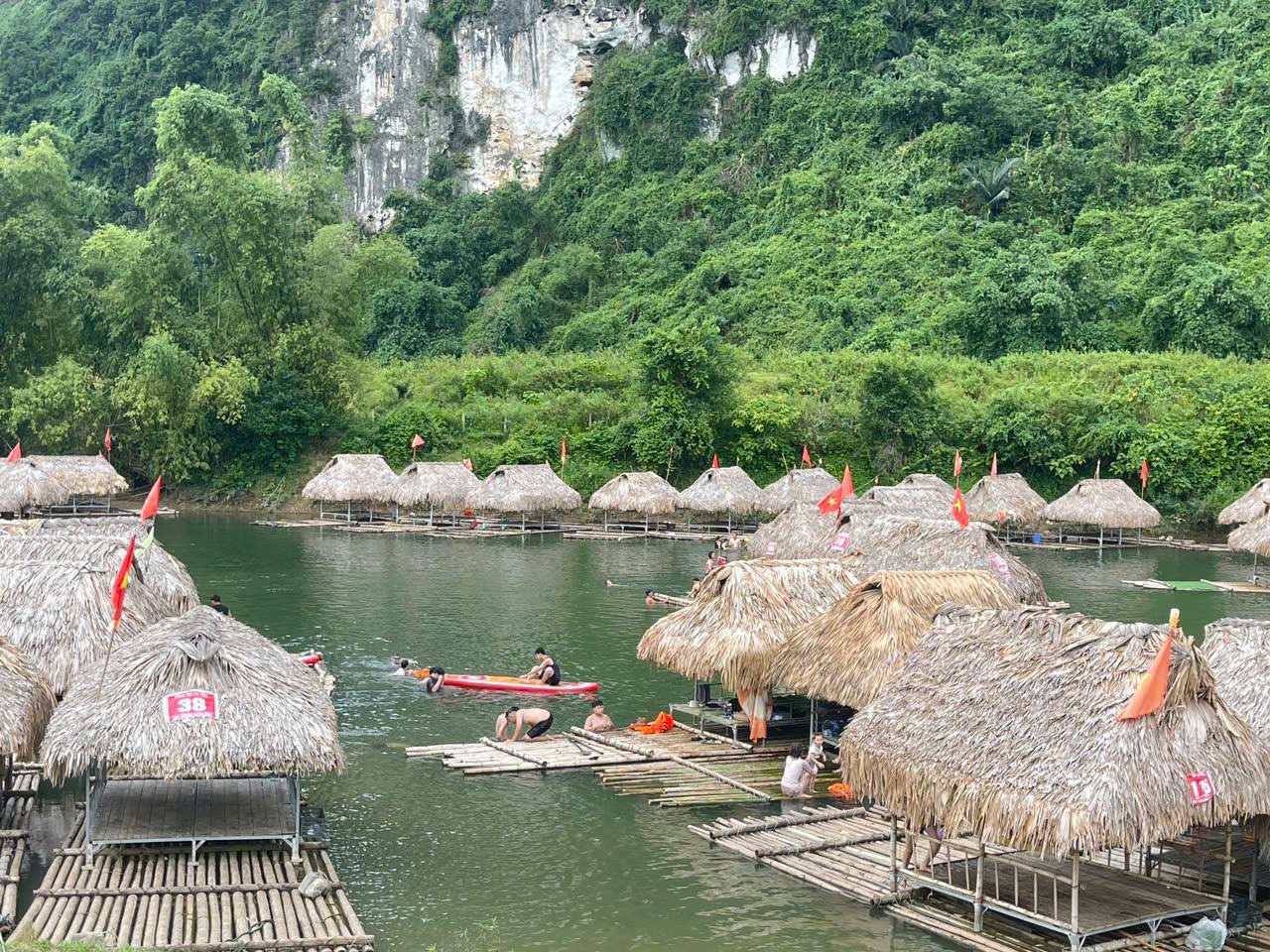 du lịch nà bờ - Hình 2