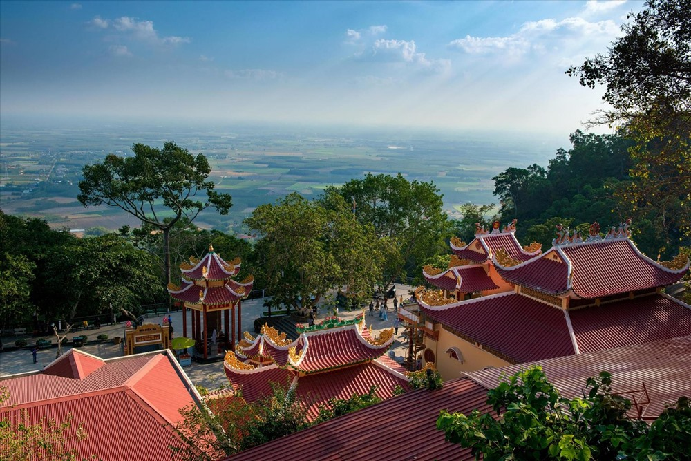 du lịch núi bà đen từ hà nội - Hình 2