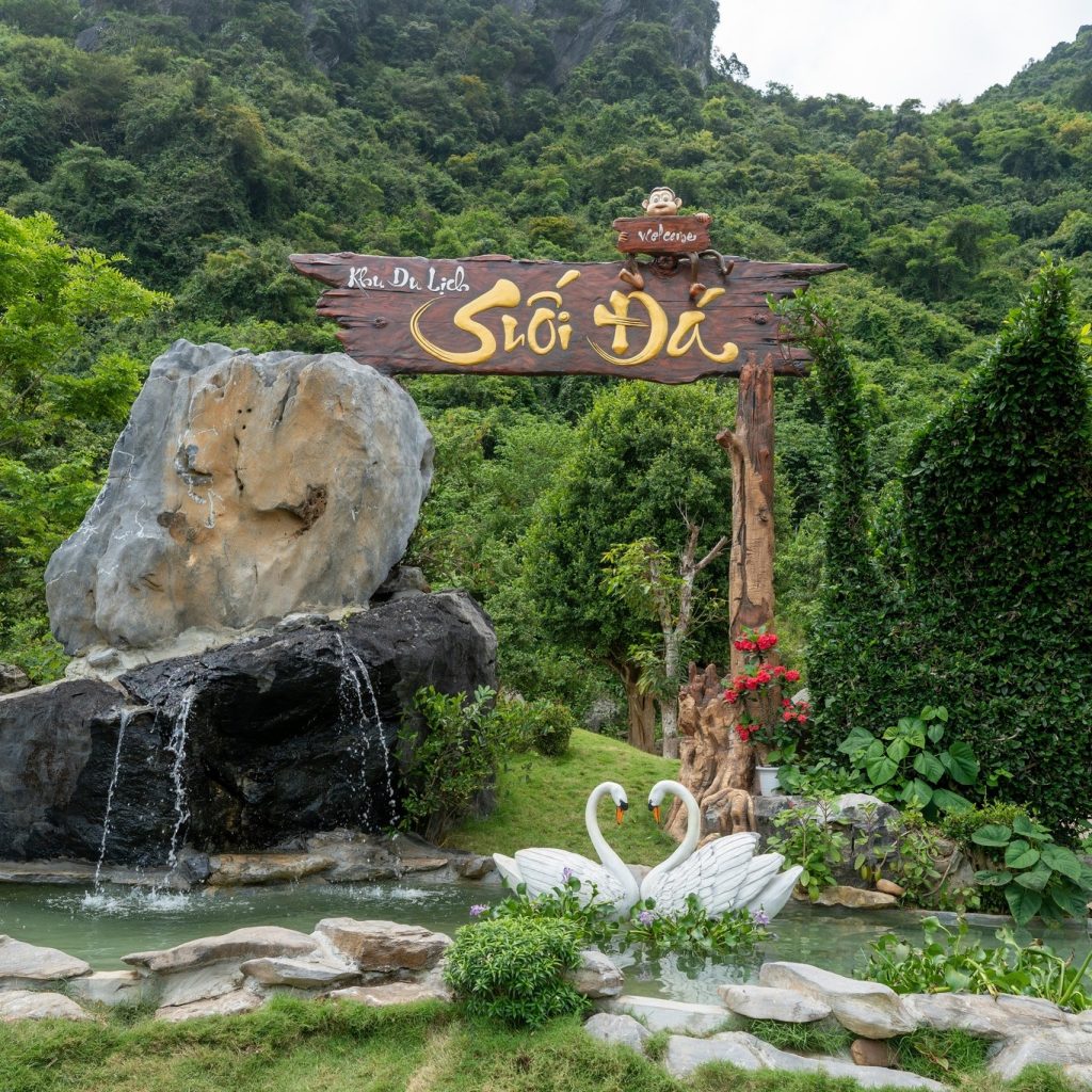 du lịch suối - Hình 5