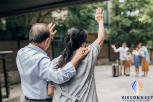 du lịch thăm thân là gì