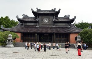 du lịch tôn giáo