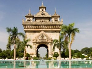 du lịch viêng chăn