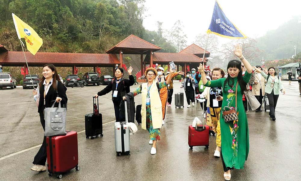 du lịch việt trung - Hình 1