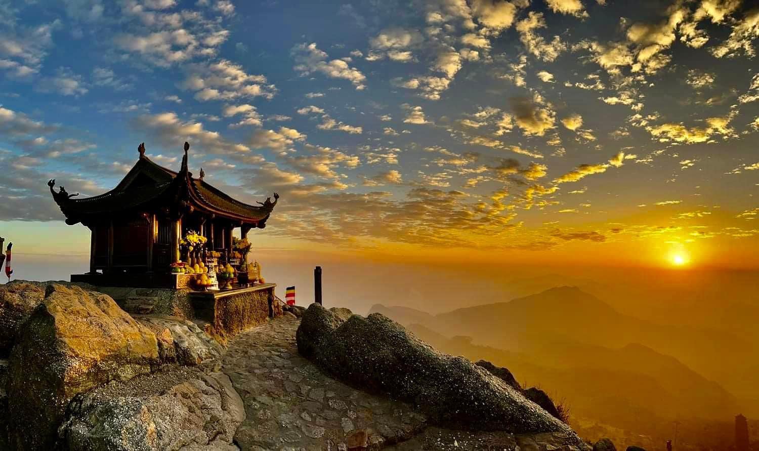 du lịch yên tử 2 ngày 1 đêm - Hình 3