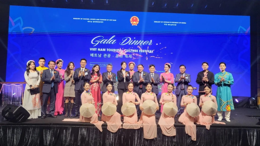 gala dinner du lịch - Hình 3