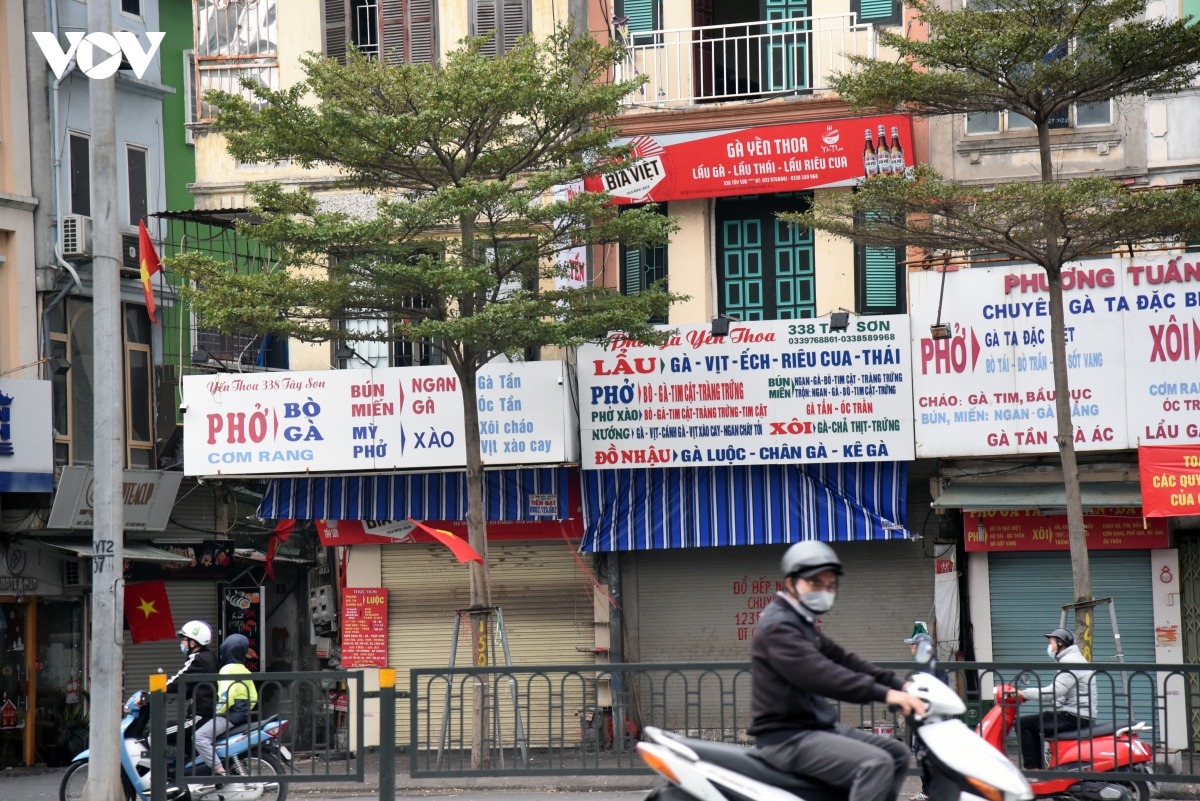 hà nội cấm quán ăn - Hình 2