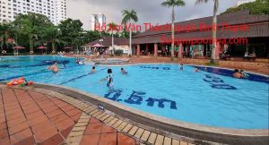 hồ bơi khu du lịch văn thánh