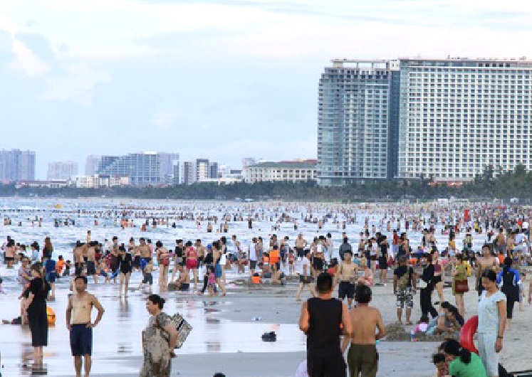 khách du lịch đà nẵng - Hình 4