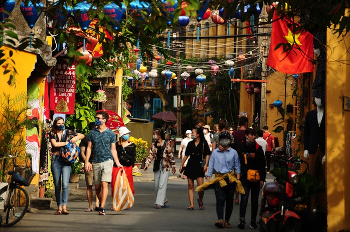 khách du lịch hội an - Hình 4
