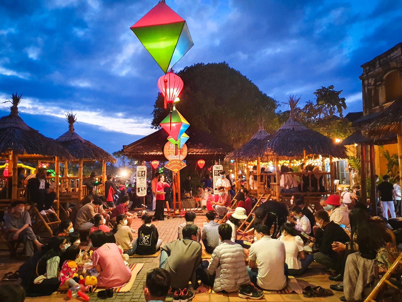 khách du lịch hội an - Hình 5