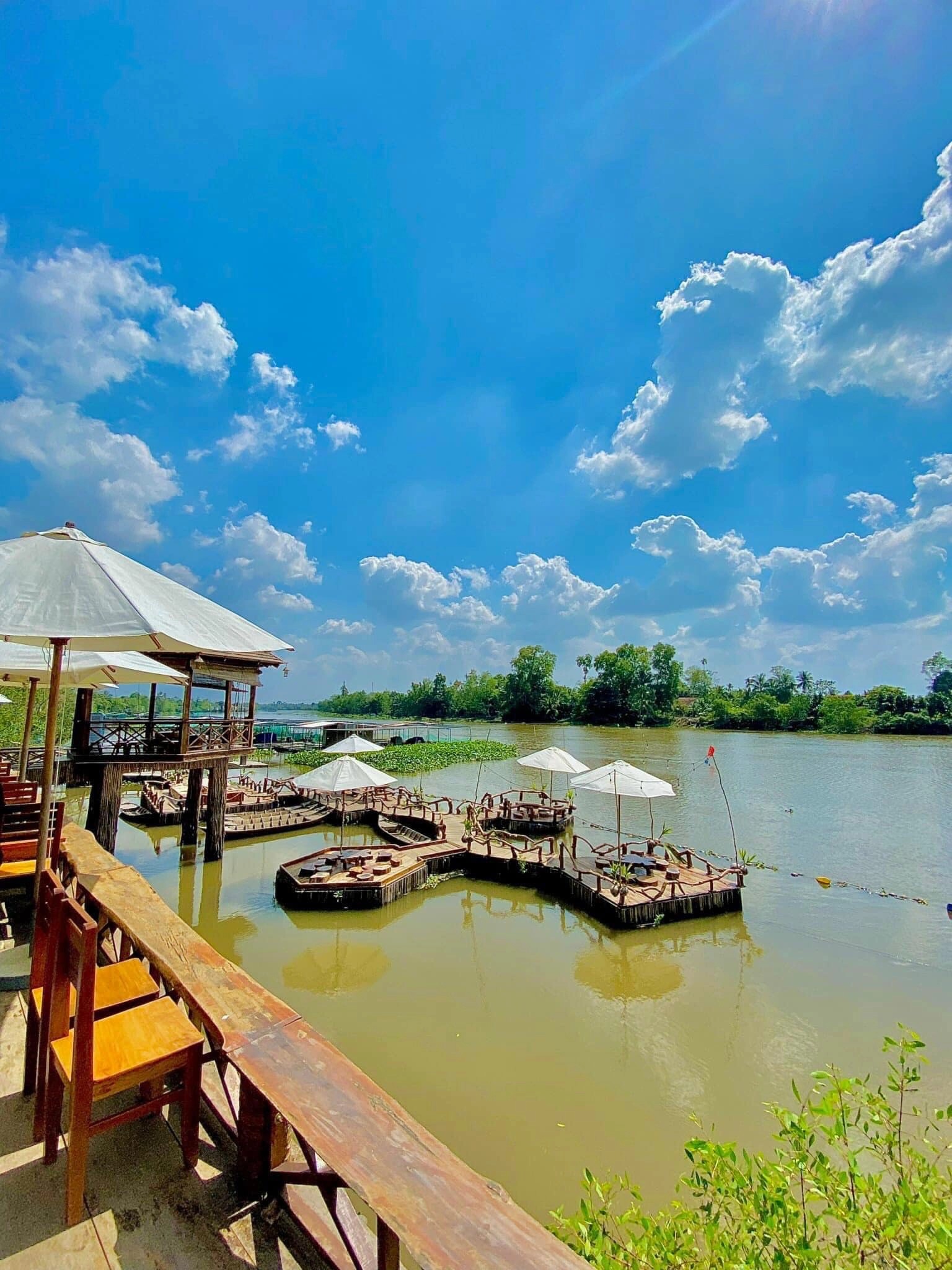 khu du lịch của diễn viên vân trang - Hình 3