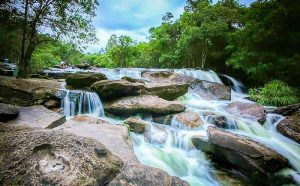 khu du lịch đá bàn