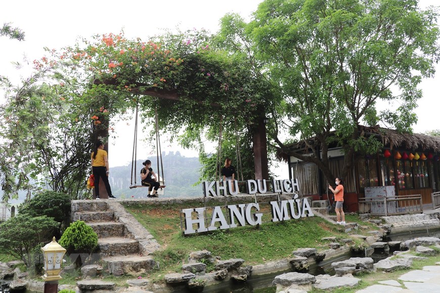 khu du lịch hang múa ninh bình - Hình 3
