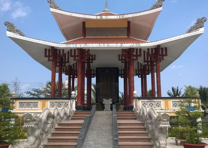 khu du lịch láng le bàu cò - Hình 1
