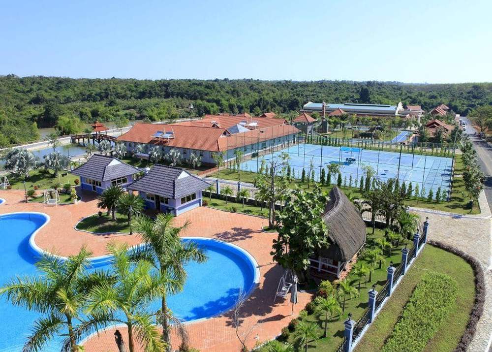 khu du lịch mắt xanh - Hình 1