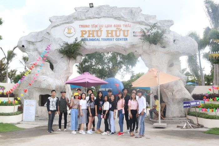 khu du lịch phú hữu - Hình 3