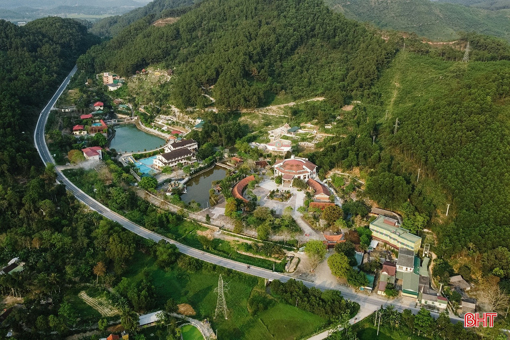 khu du lịch sinh thái hải thượng lãn ông - Hình 3