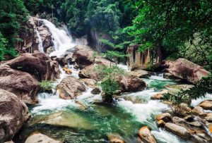 khu du lịch thác bà tánh linh