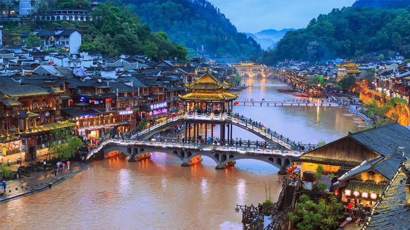 kinh nghiệm du lịch phượng hoàng cổ trấn - Hình 2