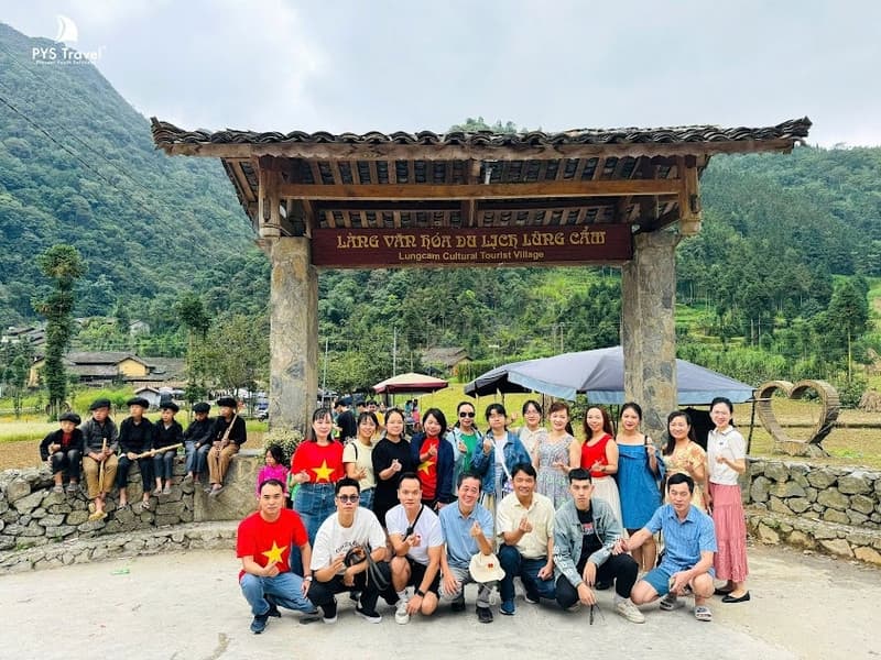làng văn hóa du lịch lũng cẩm - Hình 3
