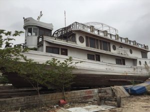 mua bán tàu thuyền du lịch cũ