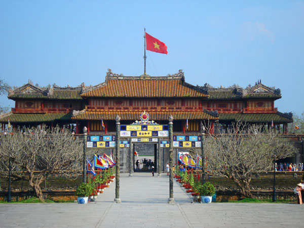 mùa du lịch huế - Hình 3