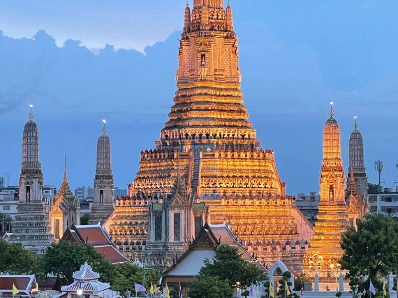 mùa hè nên đi du lịch nước ngoài ở đâu - Hình 3