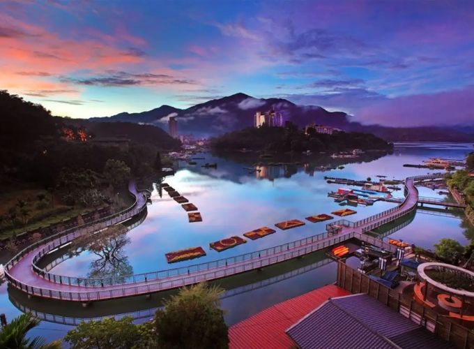 những điểm du lịch ở đài trung - Hình 4