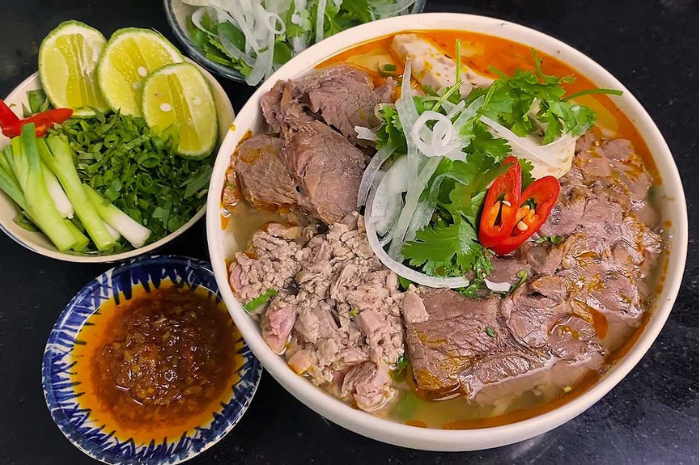 quán ăn bún bò huế - Hình 4