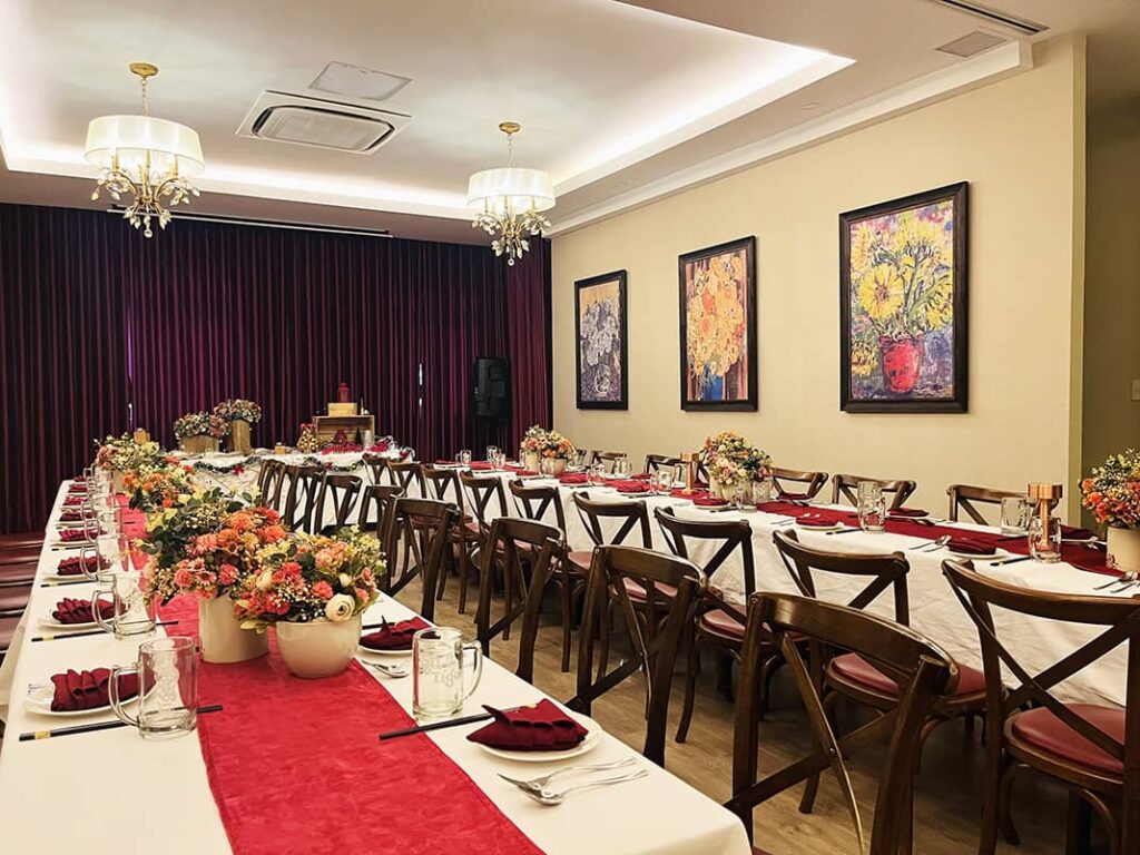 quán ăn để ra mắt 2 bên gia đình - Hình 5