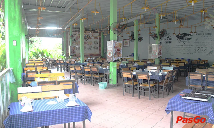 quán ăn đối chứng cua 1 càng phạm văn hai - Hình 3